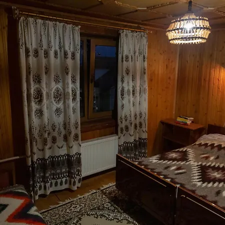 файна чічка Casa de Férias Yaremche